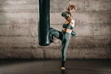 Top 5 Female Fighters in the History of MMA
