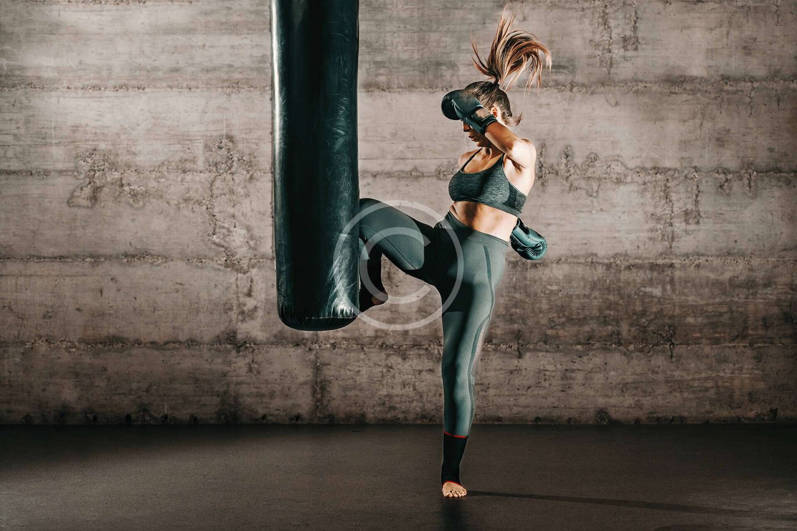 Top 5 Female Fighters in the History of MMA
